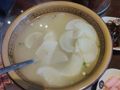 -富正毅三下锅·湘西韵味(天门山索道店)