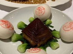 金牌扣肉-南麓·浙里(外滩店)