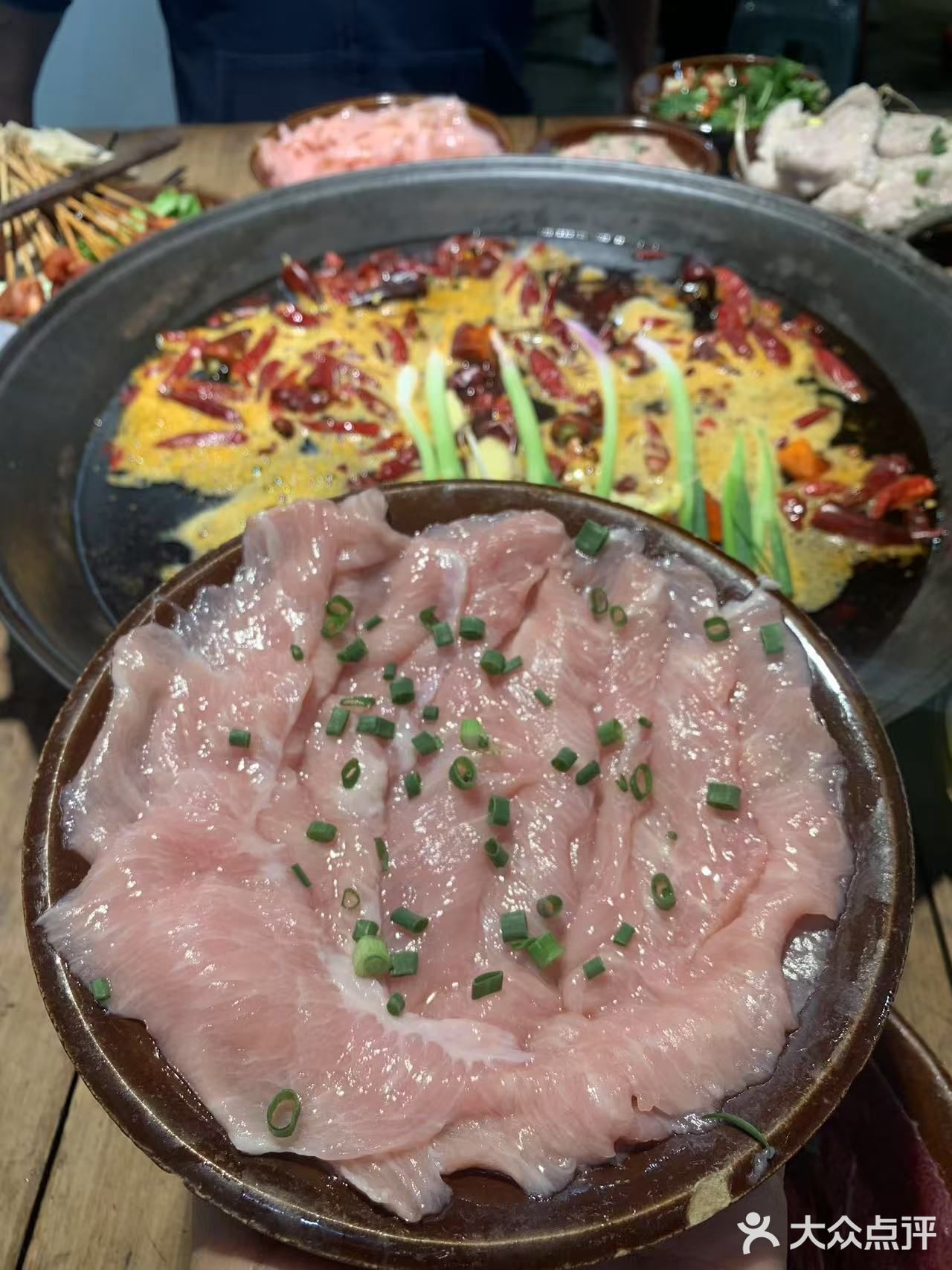 微电园宝藏火锅 | 叁上火锅营业厅