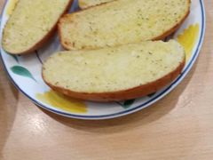 特制蒜香面包-萨莉亚意式餐厅(苏州食百家店)