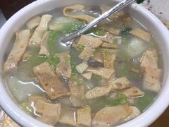 -官塘陈记鱼生·潮汕砂锅粥·牛肉火锅(潮枫路总店)