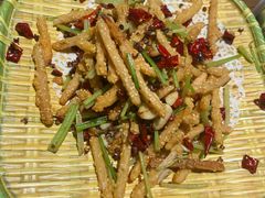 -黄泥岗·地道湖北菜(奥特莱斯店)