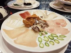 -桥香园云南过桥米线(红龙井店)