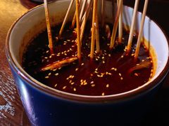 洪雅钵钵鸡-院8里·小聚园老川菜(九眼桥店)