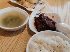 -东方既白(黄兴路大润发店)