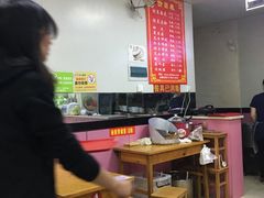 大堂-蒋家槟豆面皮(友爱路店)