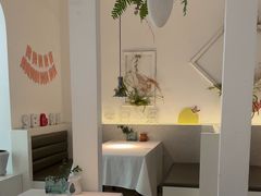 -春树下·树屋花房西餐厅(罍街AS1980店)