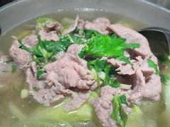-全牛匠·乐山跷脚牛肉(西单华威约饭街店)