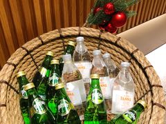 -星巴克(广州淘金路店)