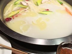 -佬土鹅肠火锅(解放路店)
