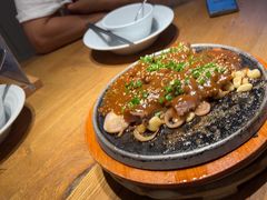 -蜜桃餐厅·伴山(湖滨商业街店)