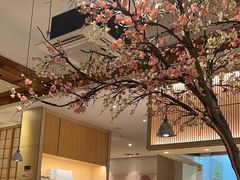 -蜜桃餐厅·伴山(湖滨商业街店)