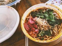 酸辣面-四川担担面