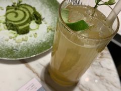 -théATRE 茶聚场(王府中環店)