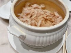 -香港百合居(LCM置汇旭辉广场店)