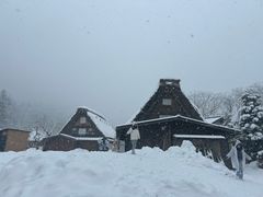 -白川乡与五箇山的合掌构造村落