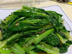 鲮鱼炒油麦菜-老字号蛇口德记烧腊饭店·海鲜加工