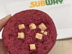 红丝绒芝士曲奇-赛百味SUBWAY(悠唐店)