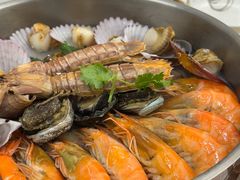 -品海楼·大连海胆锅贴馆(东港店)