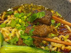 香辣牛肉面-面乙新派手擀面(大悦城店)
