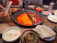 -萍姐火锅·公路夜市(武汉首店)