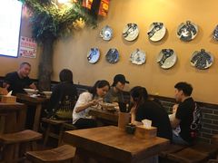 大堂-赖扁担重庆小面(友谊路店)