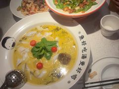 -江渔儿酸菜鱼(映月湖环宇城店)