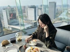 -Hi City·城市之巅