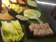 -尚品小土屋涮毛肚(李沧万达店)