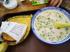 羊肉汤（多肉）-穆得·老周家牛肉烧饼(普利街店)