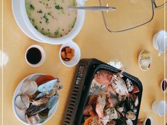 -鹏城人家海鲜酒家·23年老字号(较场尾店)