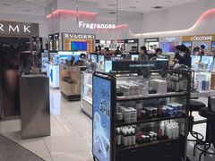 -关西国际机场直营免税店