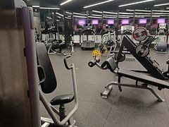 -上海浦东假日酒店