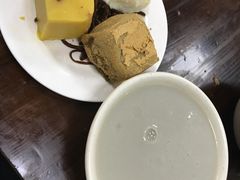 豌豆黄-老磁器口豆汁店(天坛店)