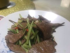 -十二饭点·川菜(北站圆融店)