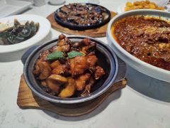 -峨嵋小镇·川菜(勒泰中心店)