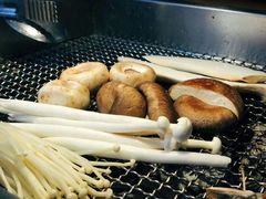 -肉甲韩国木炭烤肉(新壹街1店)