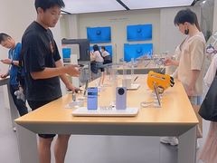 -华为智能生活馆(上海中山公园龙之梦)