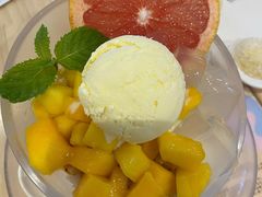 -满记甜品(巴黎春天宝山店)