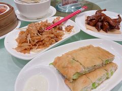 -金时代顺风大酒店(临港百联店)