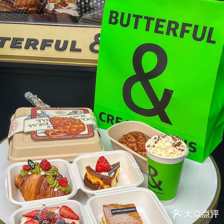 武汉这家新店我敢说绝对是新晋排队王…