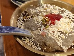 -包整·丝娃娃(一览甲秀楼风景店)