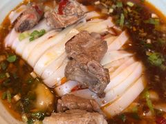红烧排骨米粉-常樂屋·常德米粉(青年路店)