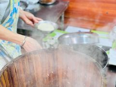 -梁阿婆廿年老牌扣肉糯米饭
