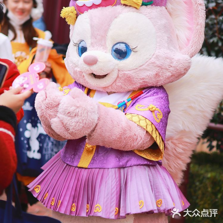 玲娜贝儿版瑞幸新品💗粉粉的🉑️爱哭