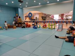 -小小王国亲子游泳俱乐部(锦辉中心)