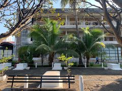 -吐斯廉屠杀博物馆