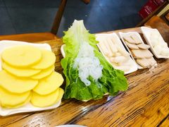 -鱼众不同·鸡公煲·烤全鱼(国顺路店)