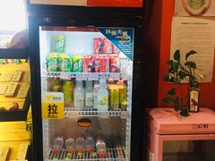 -吉吉向上炭烤鸡肉煲(大学城店)
