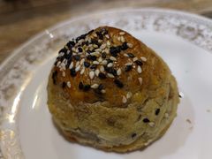 核桃烤包子-聪英餐厅